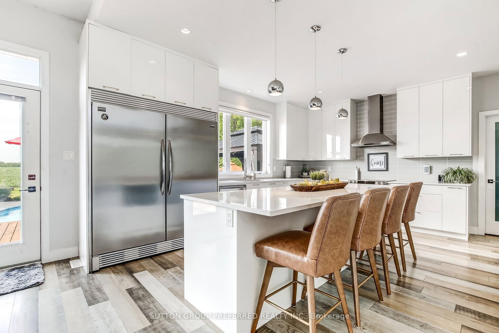 12 Grogast Court • Adelaide Metcalfe, ON photo 12