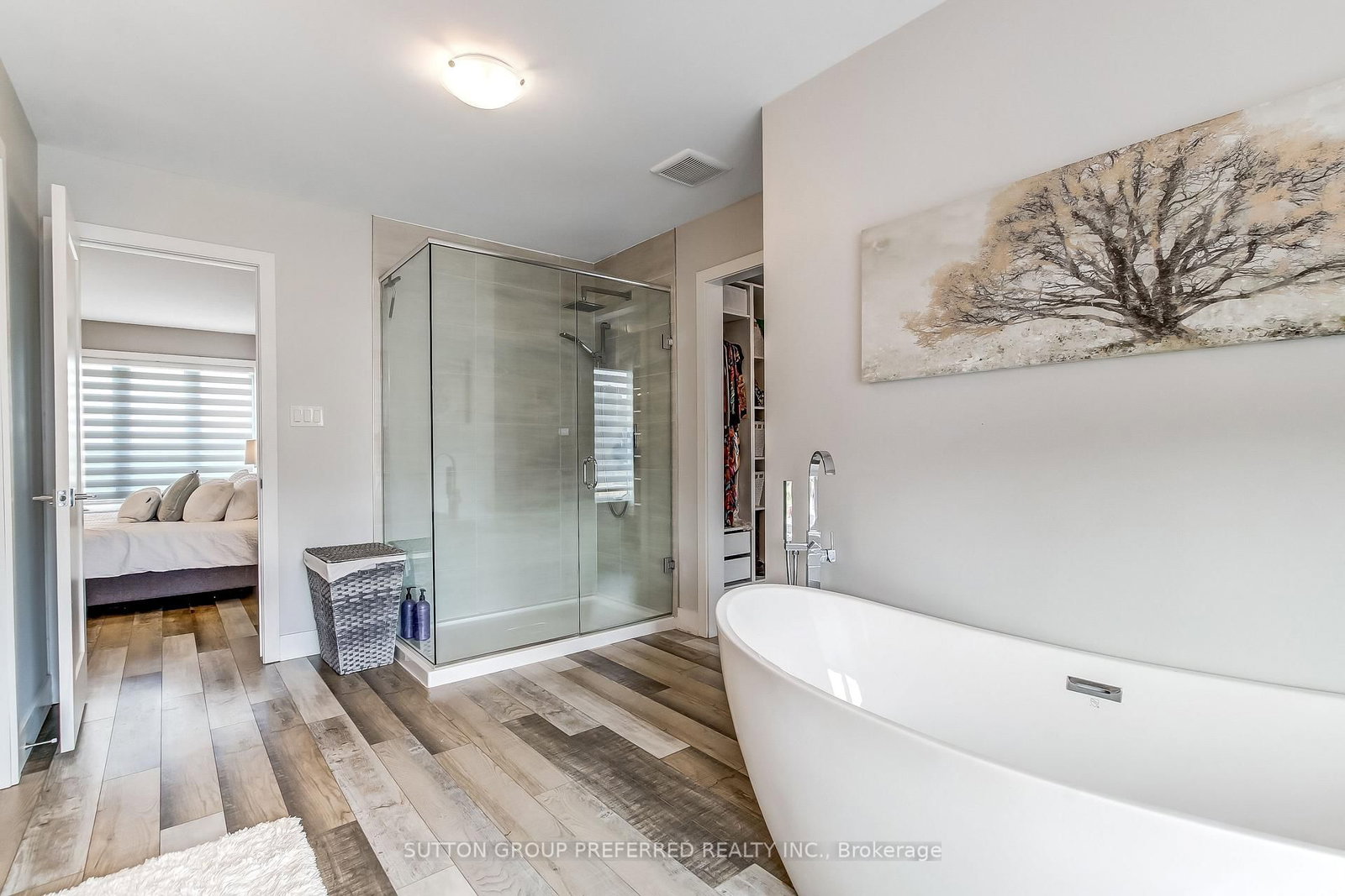 12 Grogast Court • Adelaide Metcalfe, ON photo 19