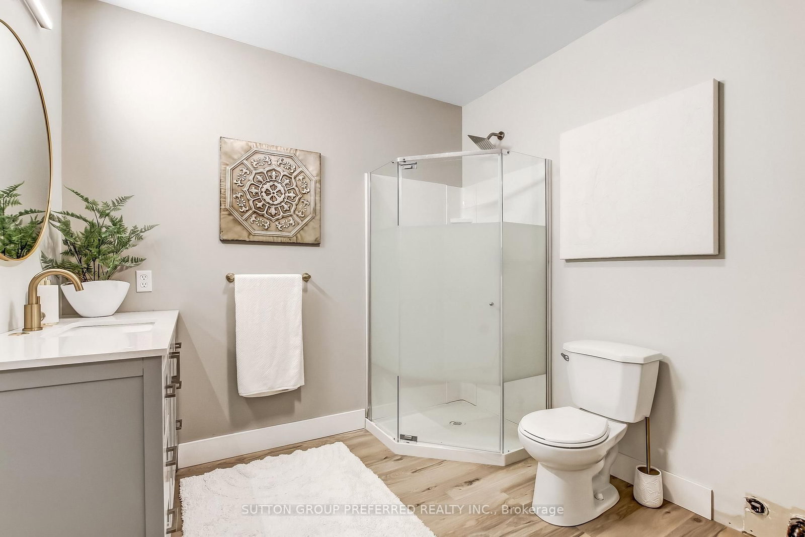 12 Grogast Court • Adelaide Metcalfe, ON photo 35