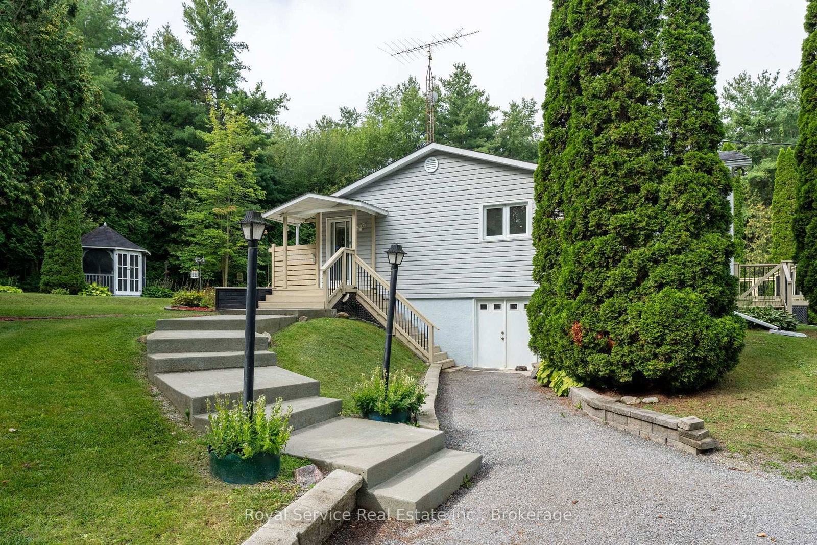 7251 Cavan Road • Hamilton Township, ON photo 41
