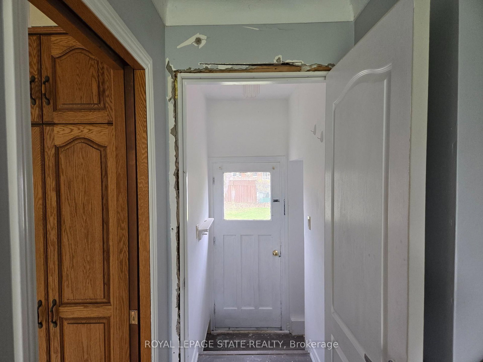 4 Beechwood Court • St. Catharines, ON photo 6