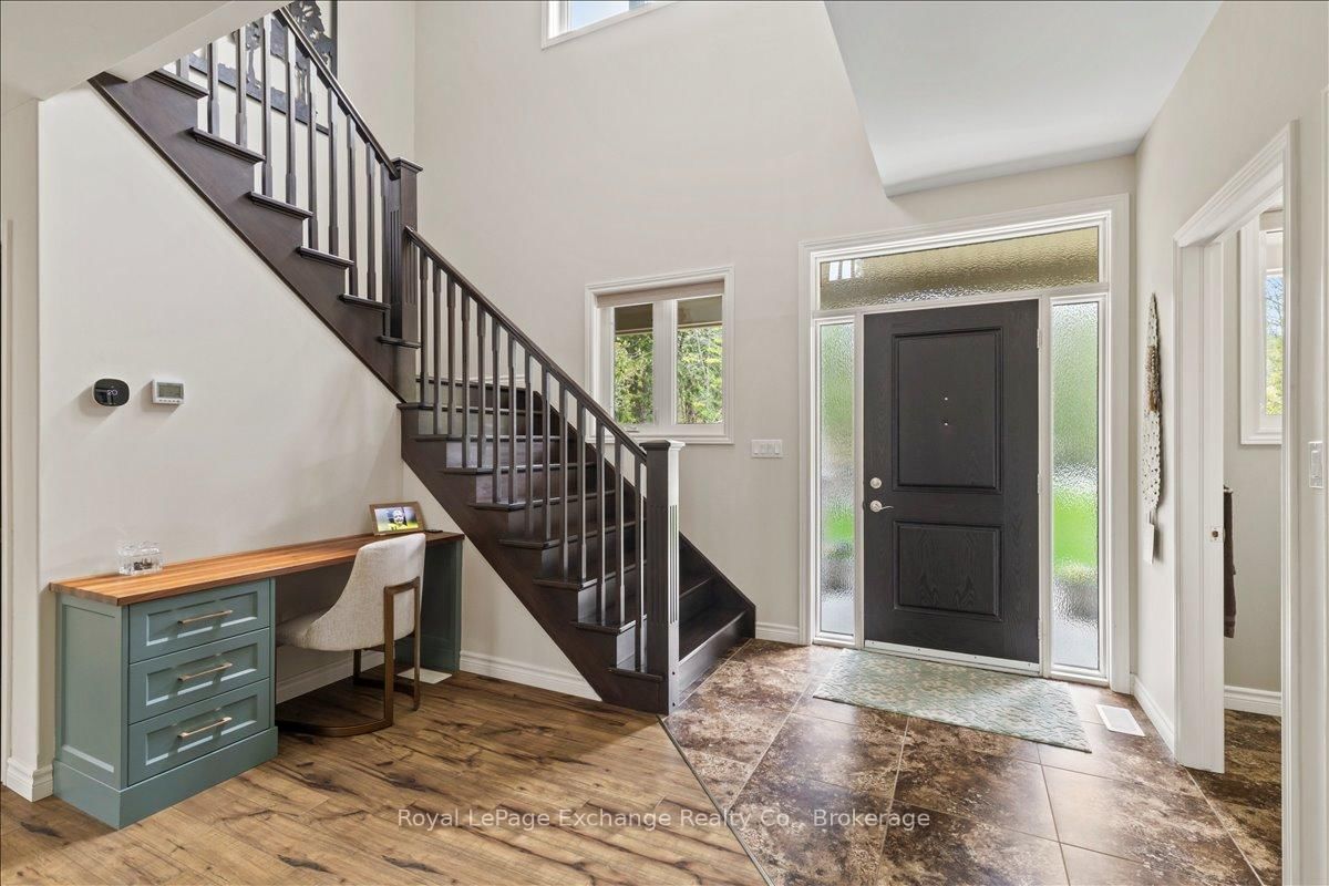 14 Kuehner Street • Kincardine, ON photo 4
