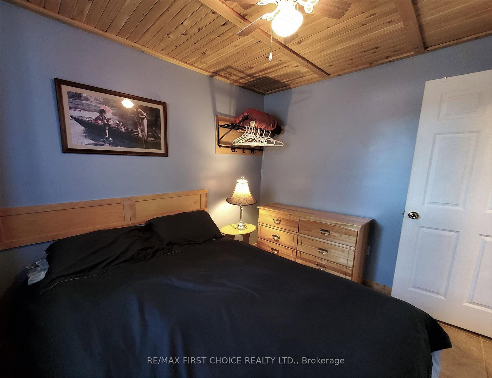100 Queen Street • Chapple, ON photo 28