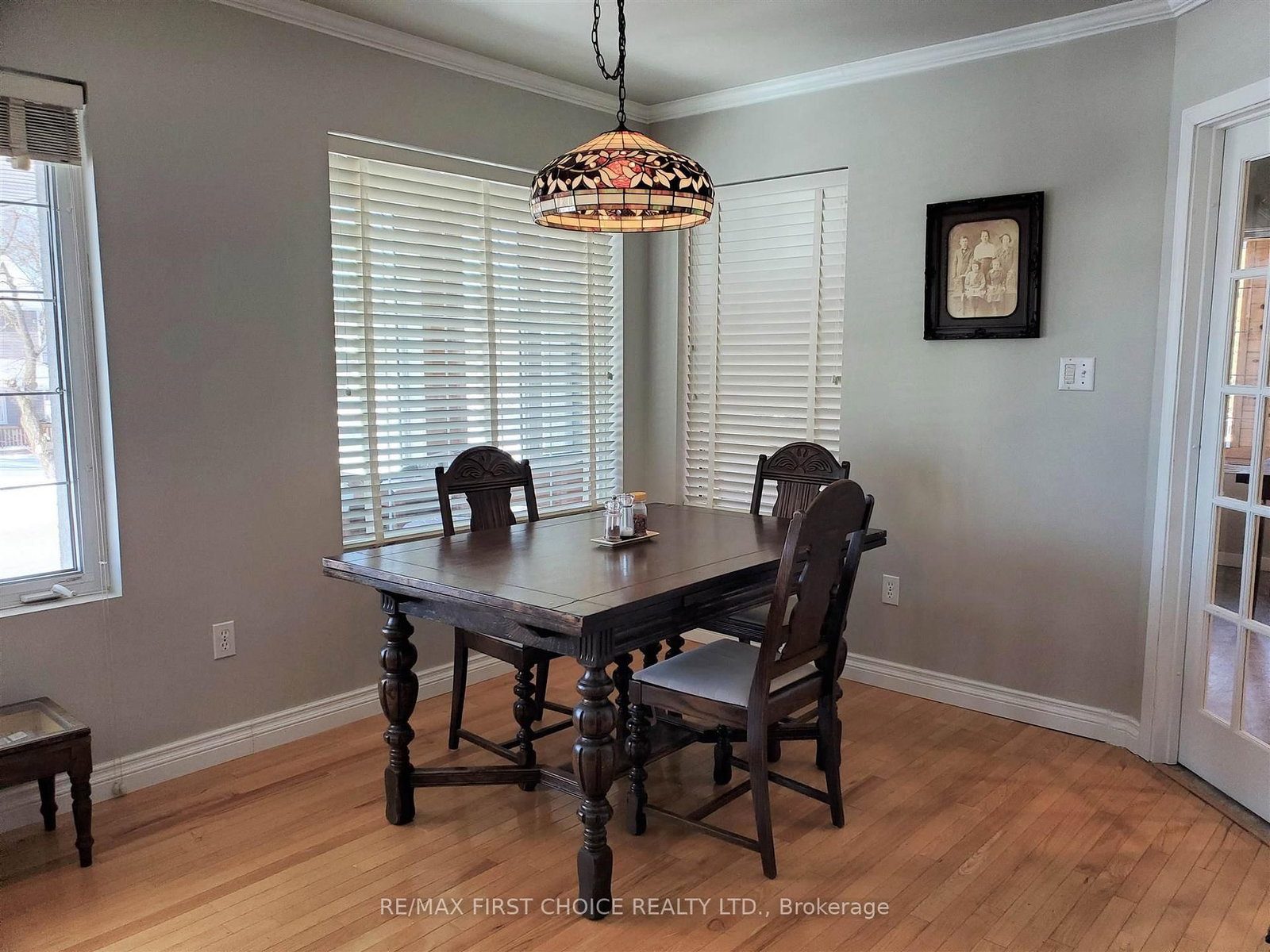 100 Queen Street • Chapple, ON photo 9