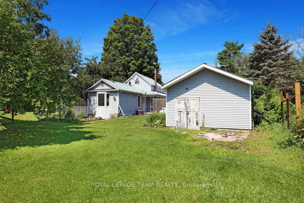 254 Blakeney Road • Almonte, ON photo 31