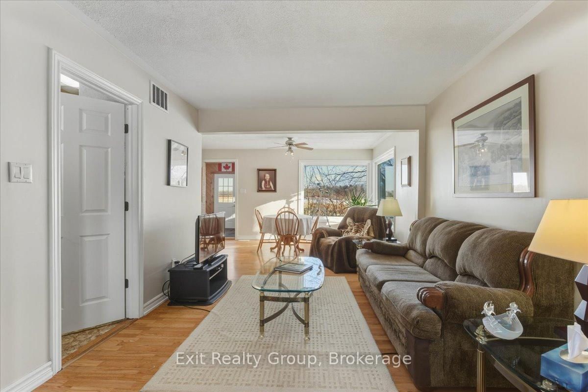 33 Willow Point Road • Brighton, ON photo 11