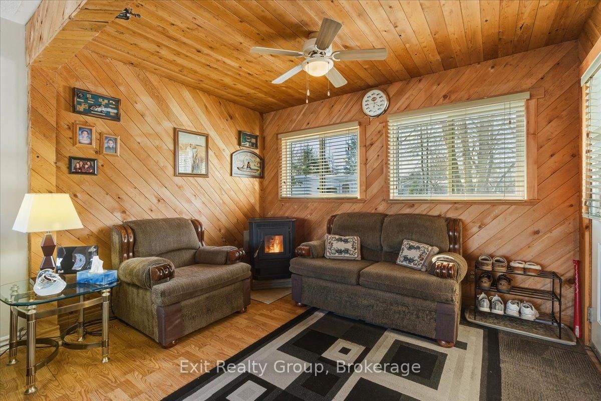 33 Willow Point Road • Brighton, ON photo 14
