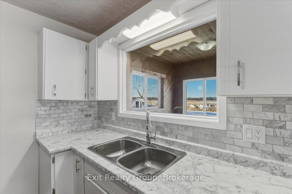 33 Willow Point Road • Brighton, ON photo 6