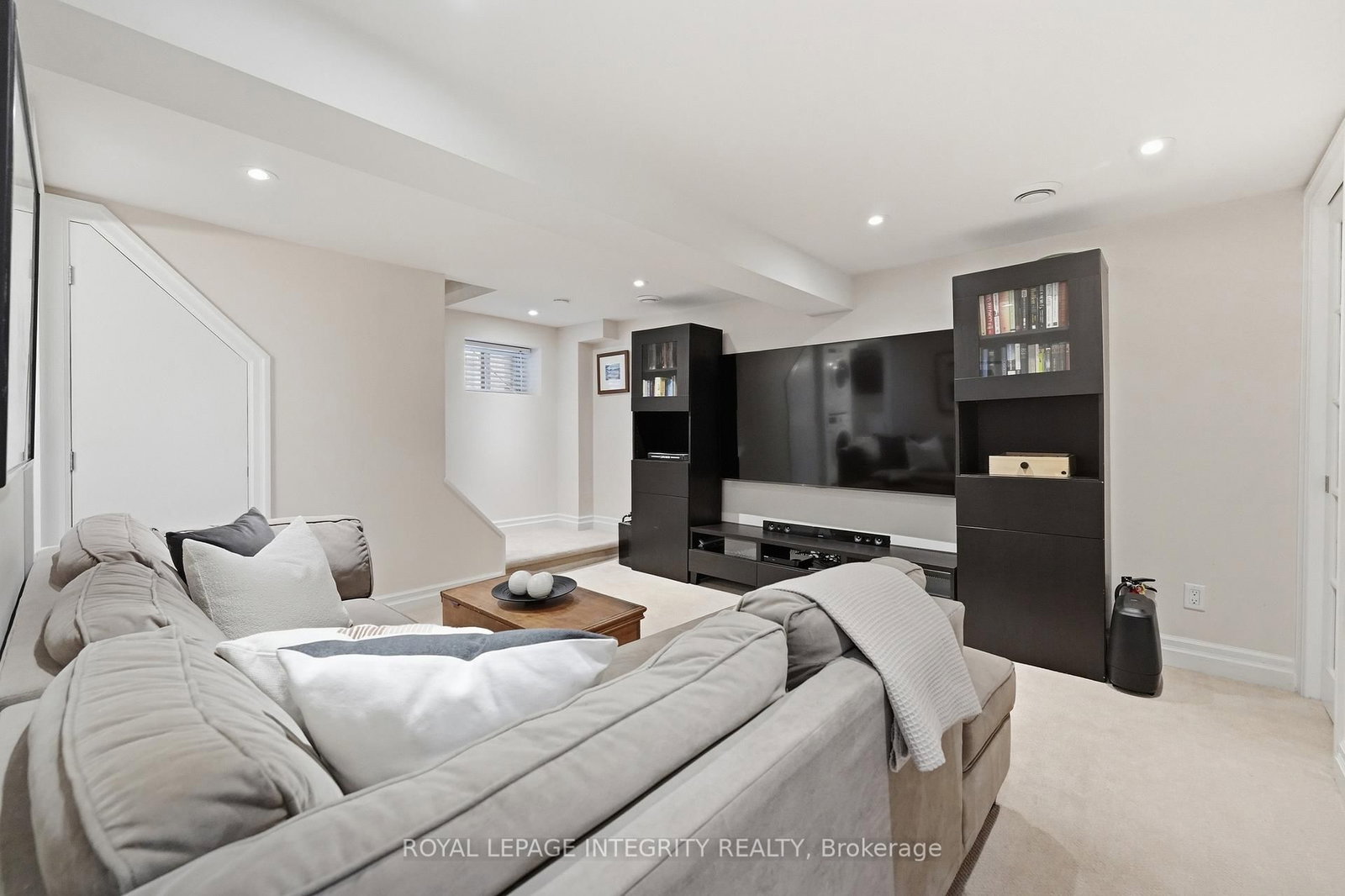 61 Fentiman Avenue • Ottawa, ON photo 31