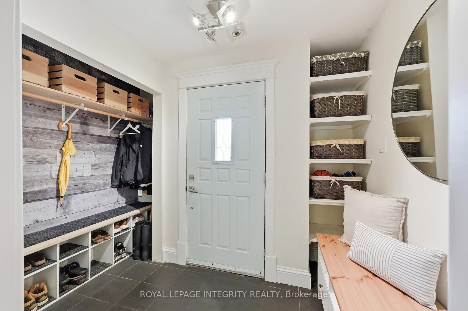 61 Fentiman Avenue • Ottawa, ON photo 4