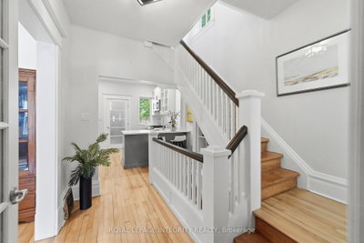 61 Fentiman Avenue • Ottawa, ON photo 8