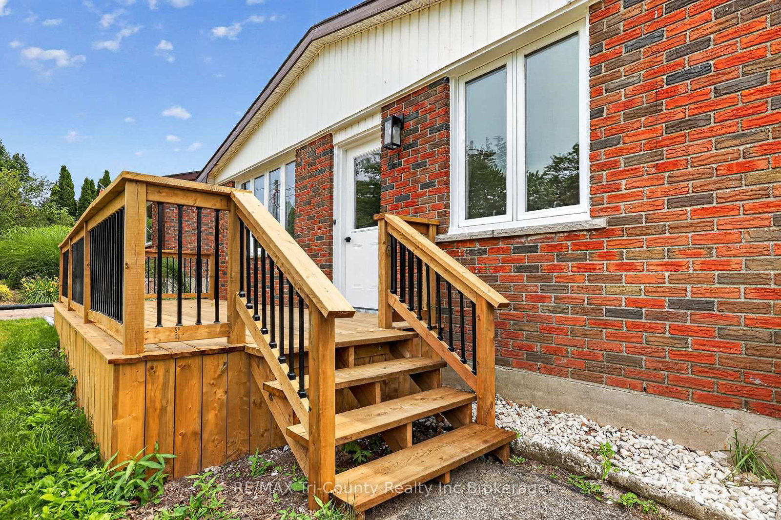 61 Airey Avenue • St. Thomas, ON photo 11
