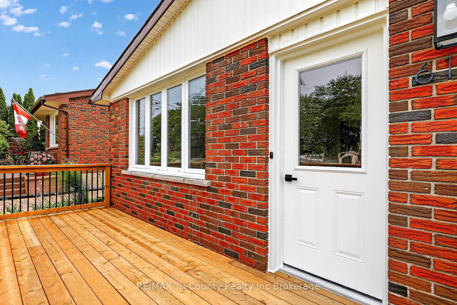 61 Airey Avenue • St. Thomas, ON photo 12