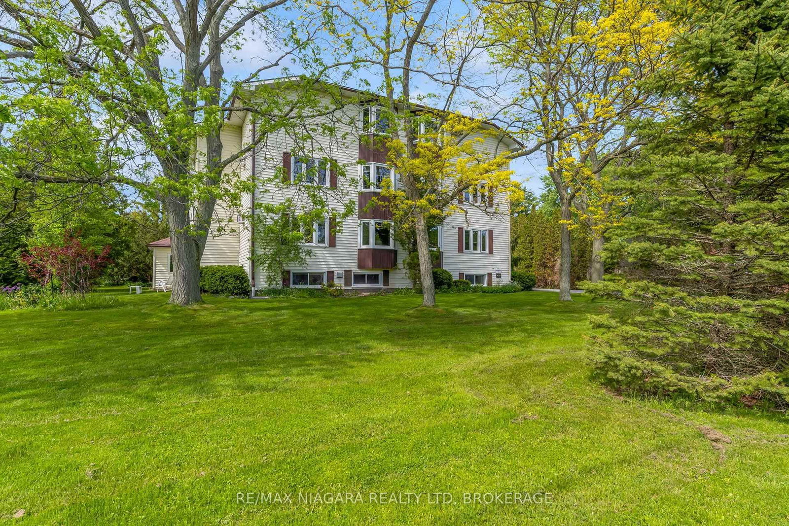 2-3 - 833 Foss Road, Pelham 3