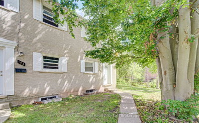150 Westcourt Place • Waterloo, ON photo 4