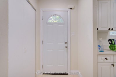 150 Westcourt Place • Waterloo, ON photo 5
