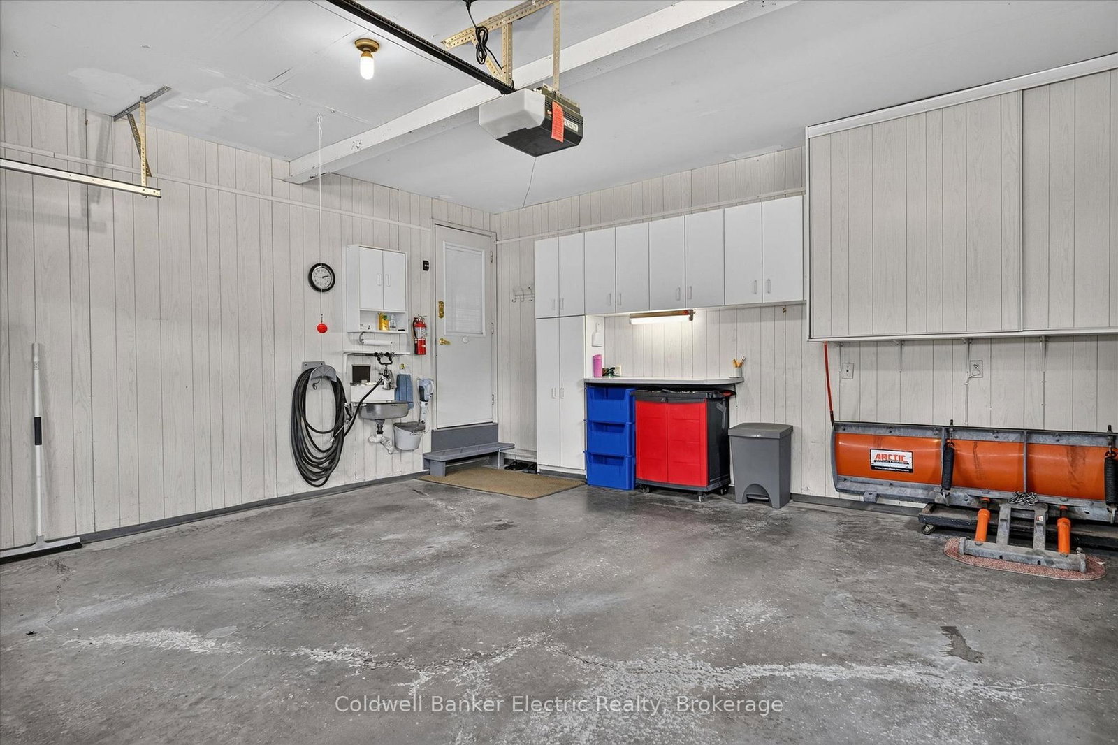948 Smithside Court • Peterborough, ON photo 17