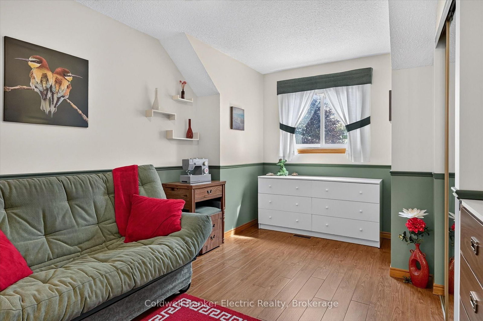 948 Smithside Court • Peterborough, ON photo 27