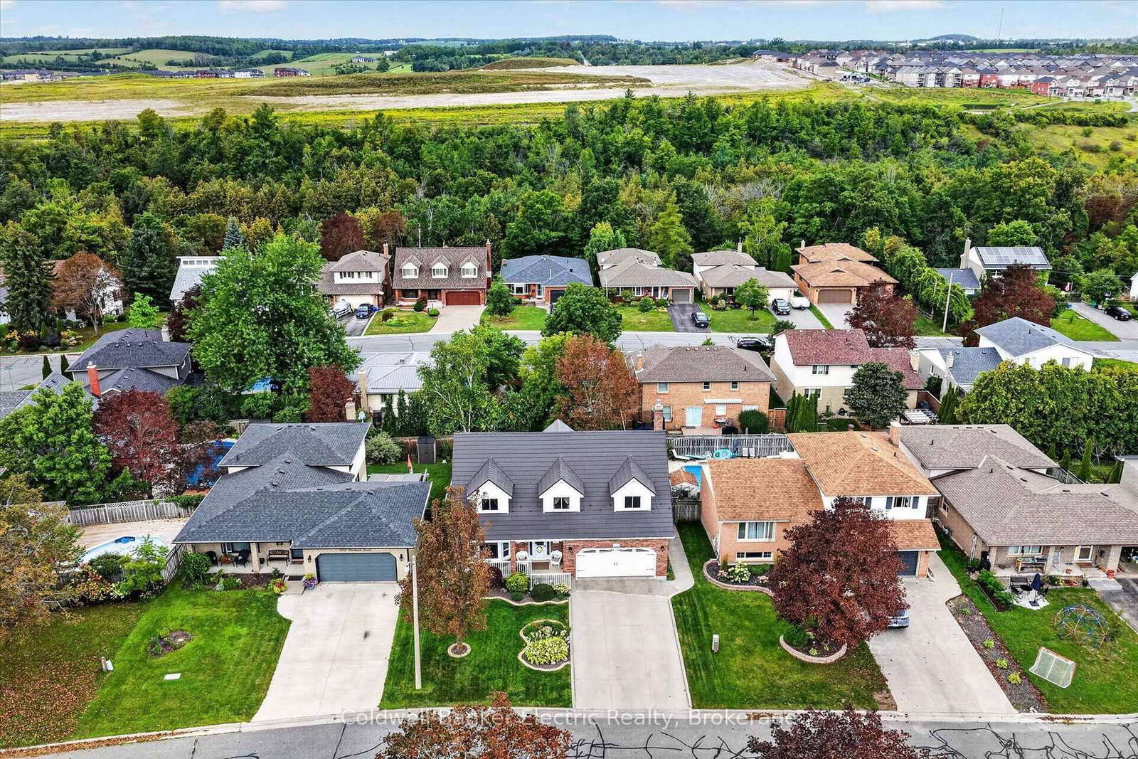 948 Smithside Court • Peterborough, ON photo 42