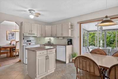 948 Smithside Court • Peterborough, ON photo 7