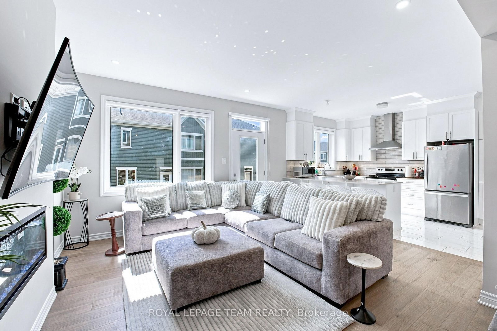4124 Obsidian Street • Ottawa, ON photo 10