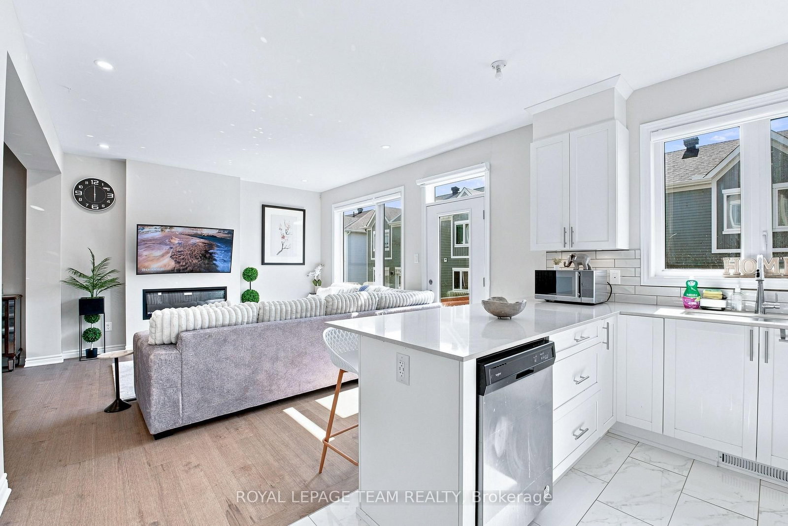 4124 Obsidian Street • Ottawa, ON photo 11