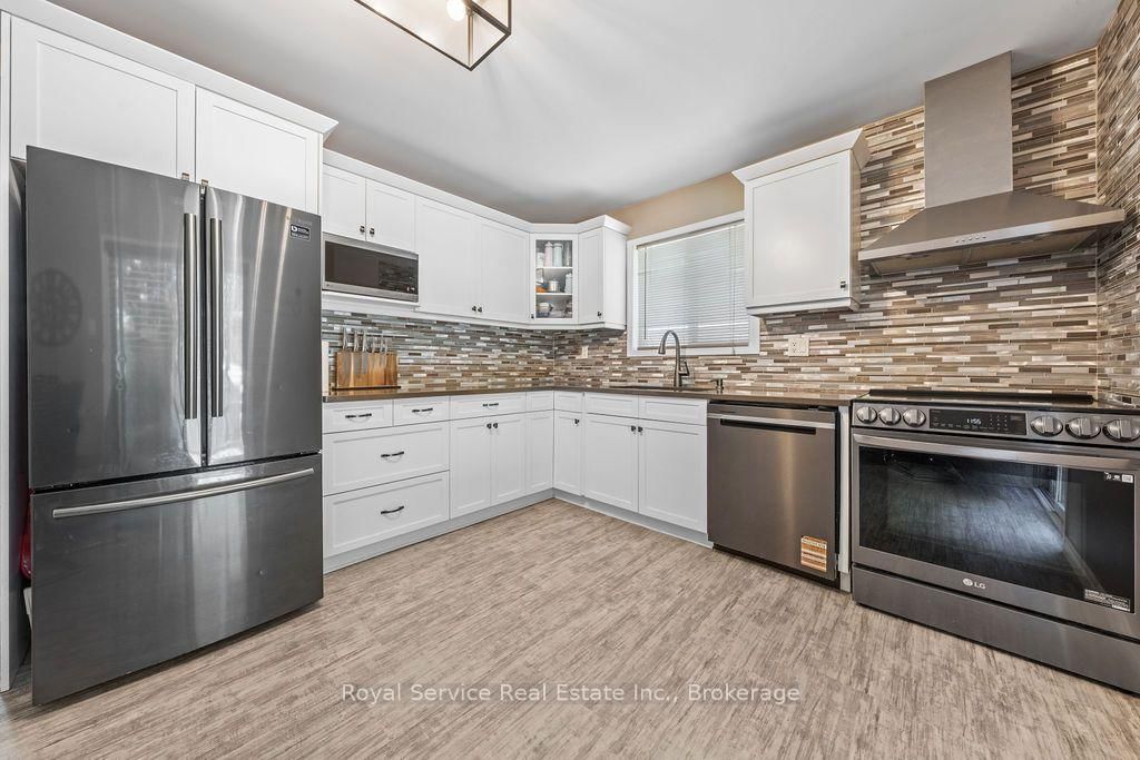 1104 Tillison Avenue • Cobourg, ON photo 15