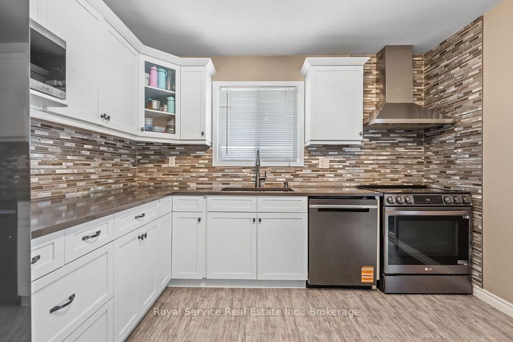 1104 Tillison Avenue • Cobourg, ON photo 16