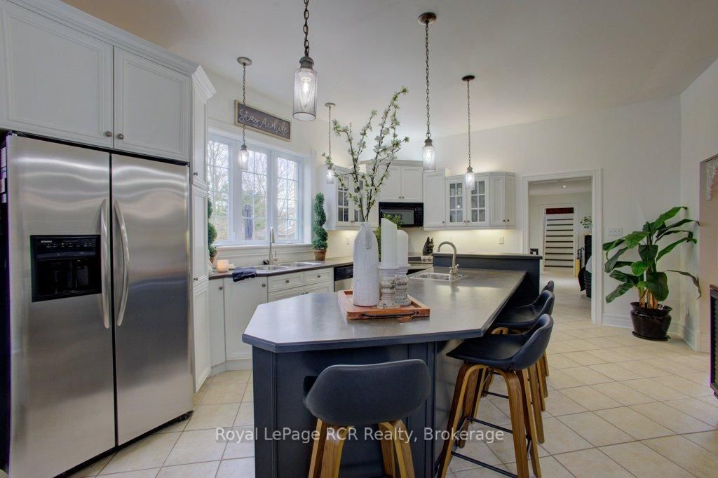 116 Walton Street • Wellington North, ON photo 13