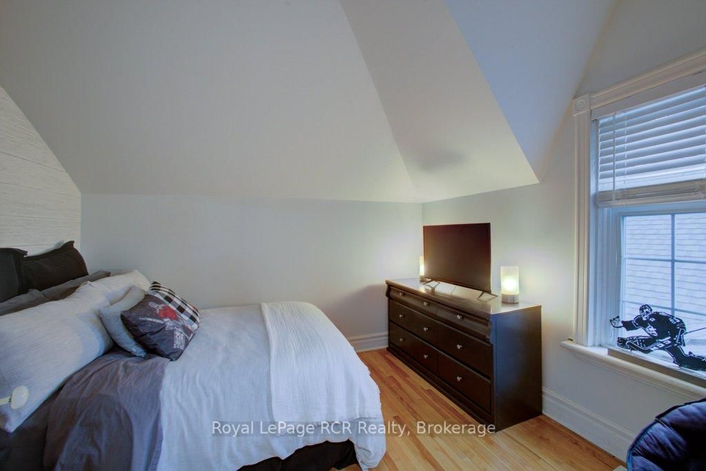116 Walton Street • Wellington North, ON photo 28