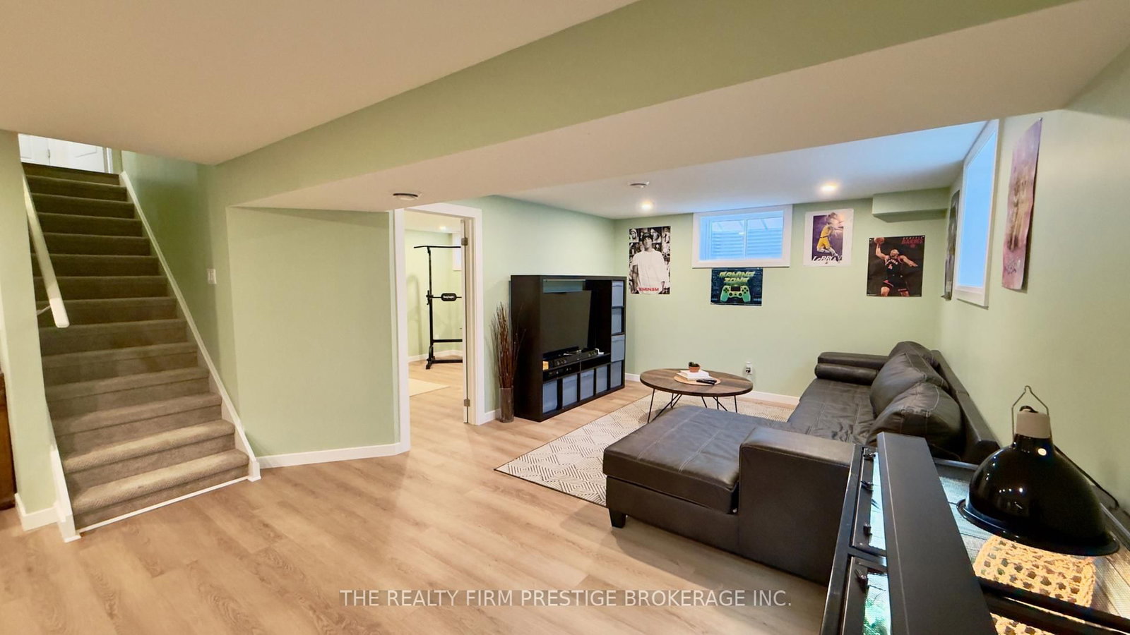 213 Leitch Street • Dutton/Dunwich, ON photo 16