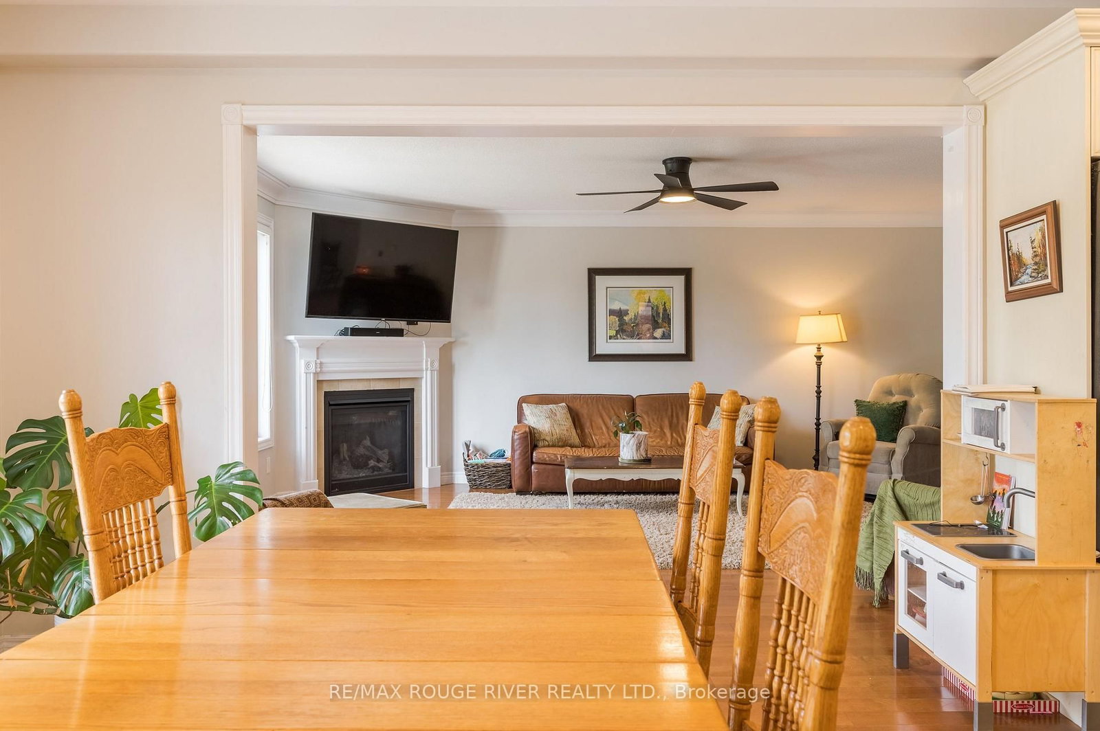 969 Avery Avenue • Peterborough, ON photo 10