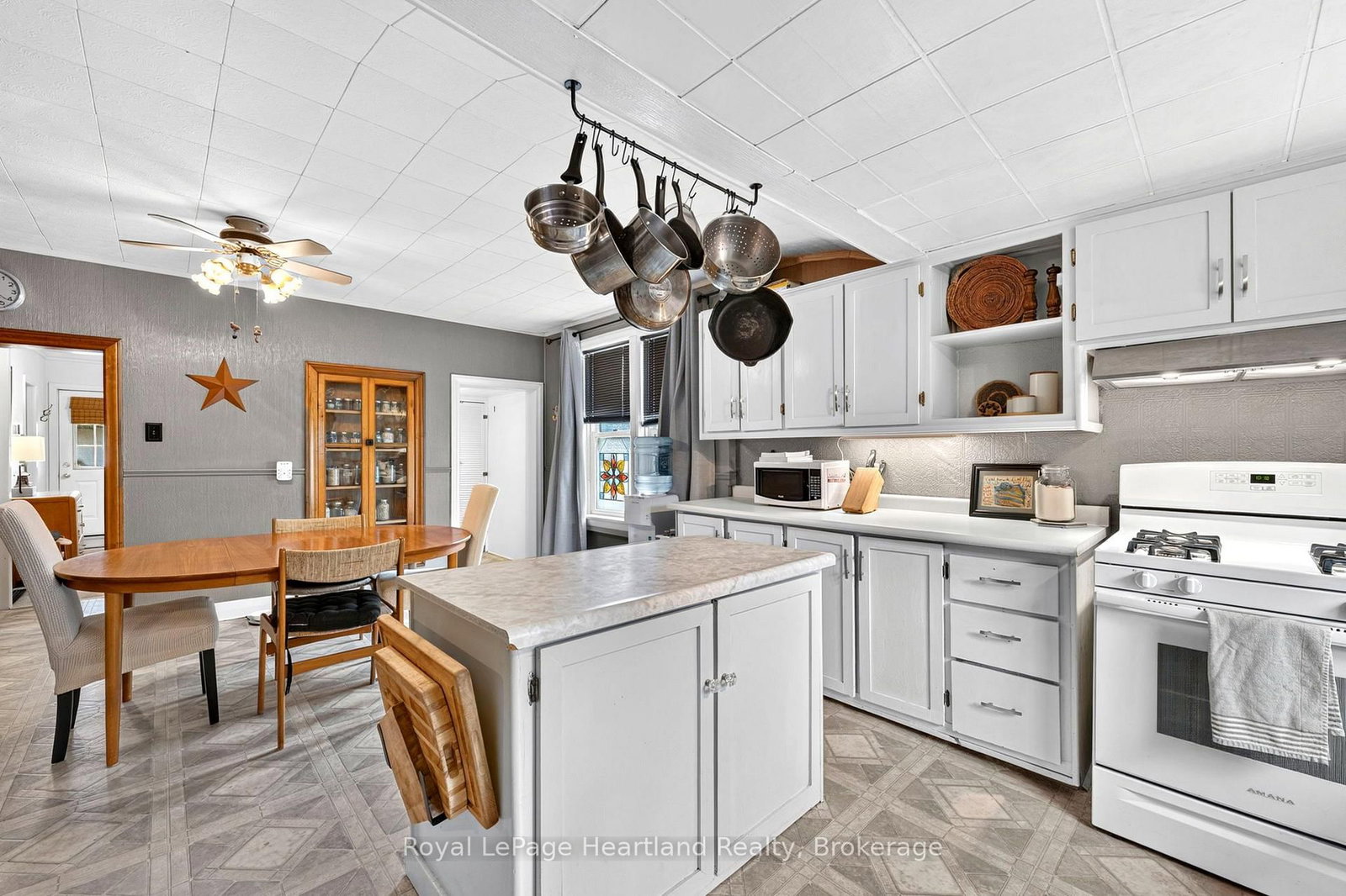 39968 Kippen Road • Bluewater, ON photo 19
