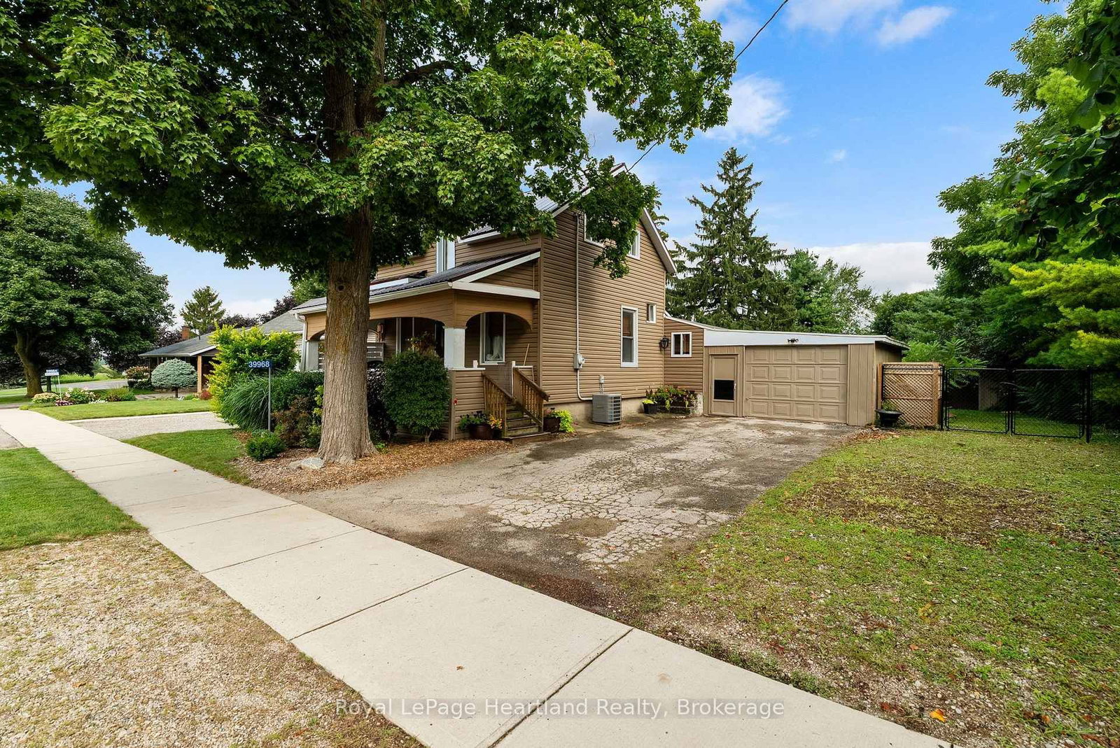 39968 Kippen Road • Bluewater, ON photo 8