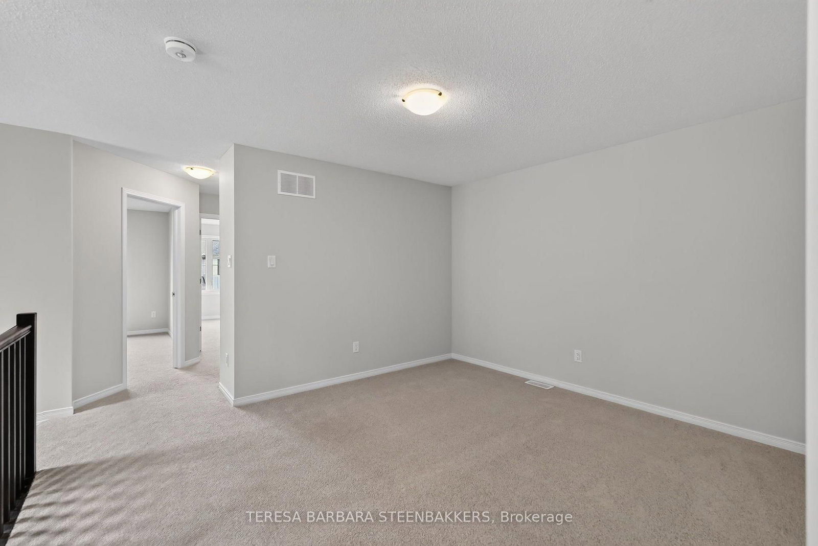 689 Taliesin Crescent E • Ottawa, ON photo 16