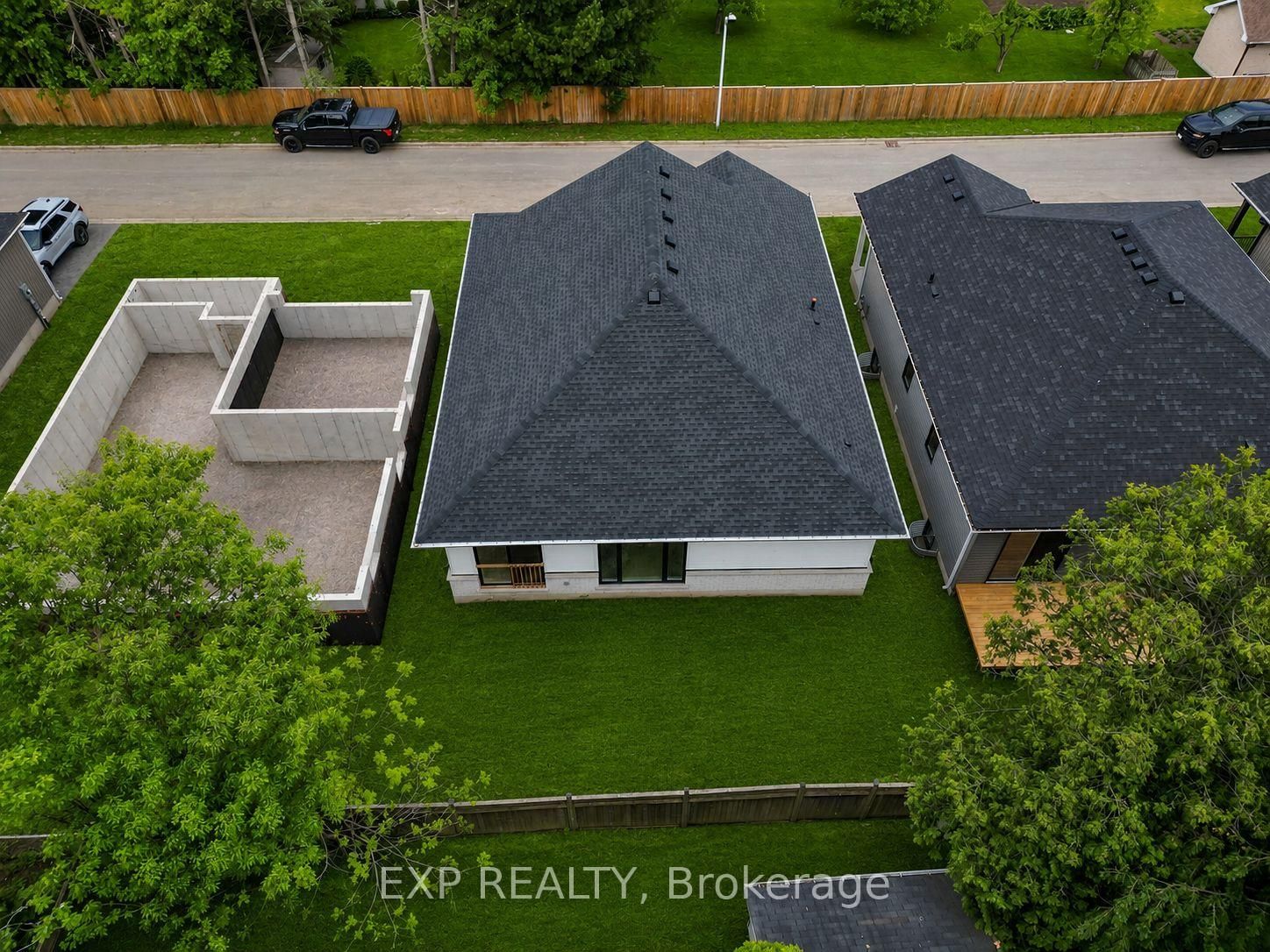 Lot 11 Head Street N • Strathroy-Caradoc, ON photo 23