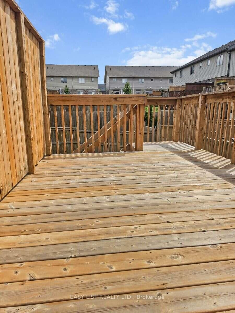 10 Kay Crescent • Guelph, ON photo 28