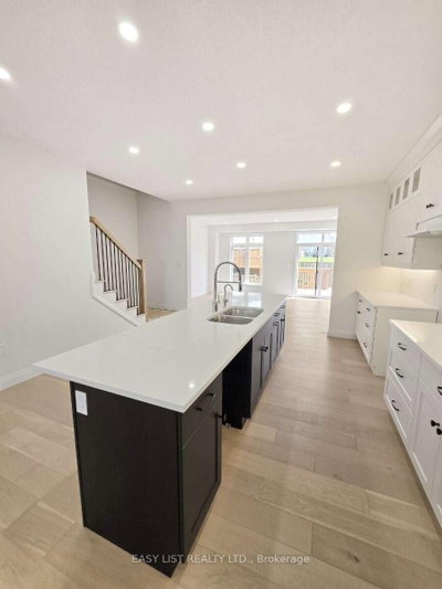 10 Kay Crescent • Guelph, ON photo 4