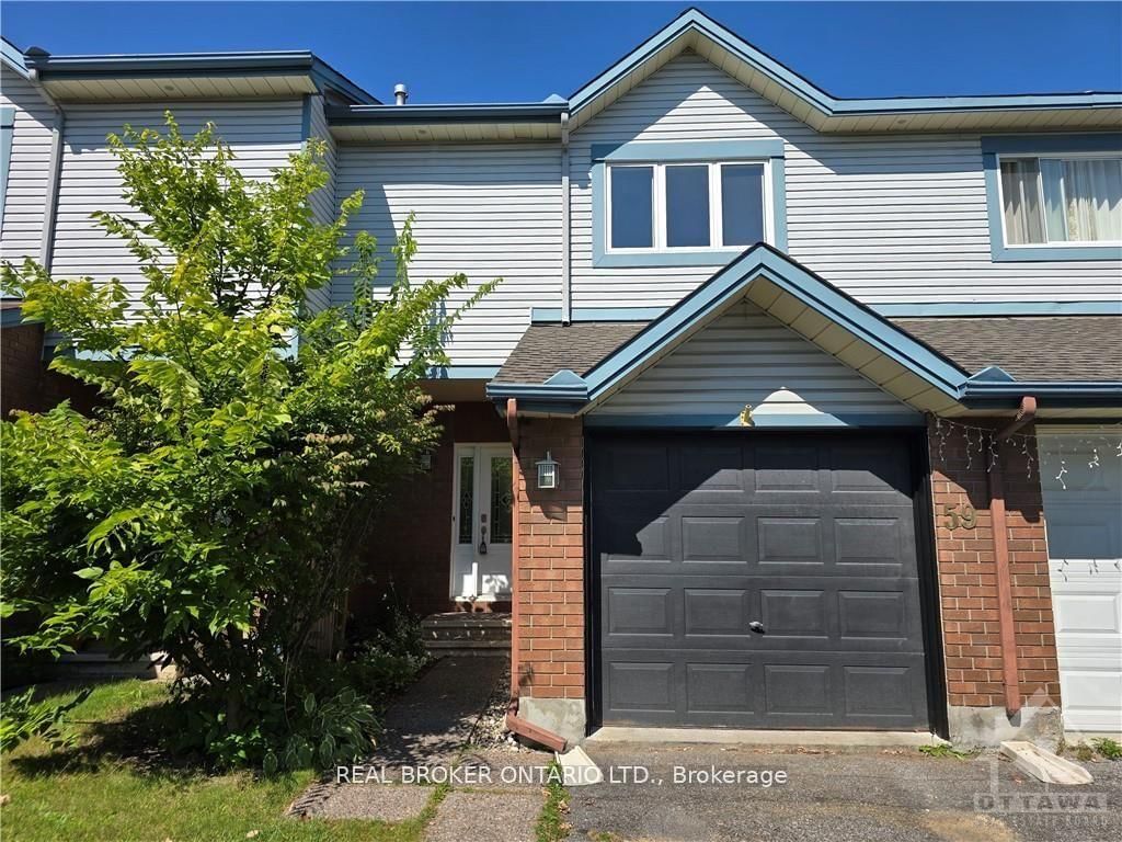 Front view of 59 Piper Crescent, Ottawa