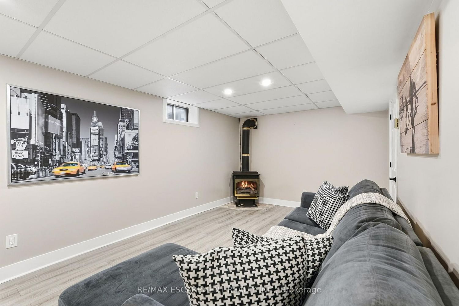 10 Acacia Street • Hamilton, ON photo 38