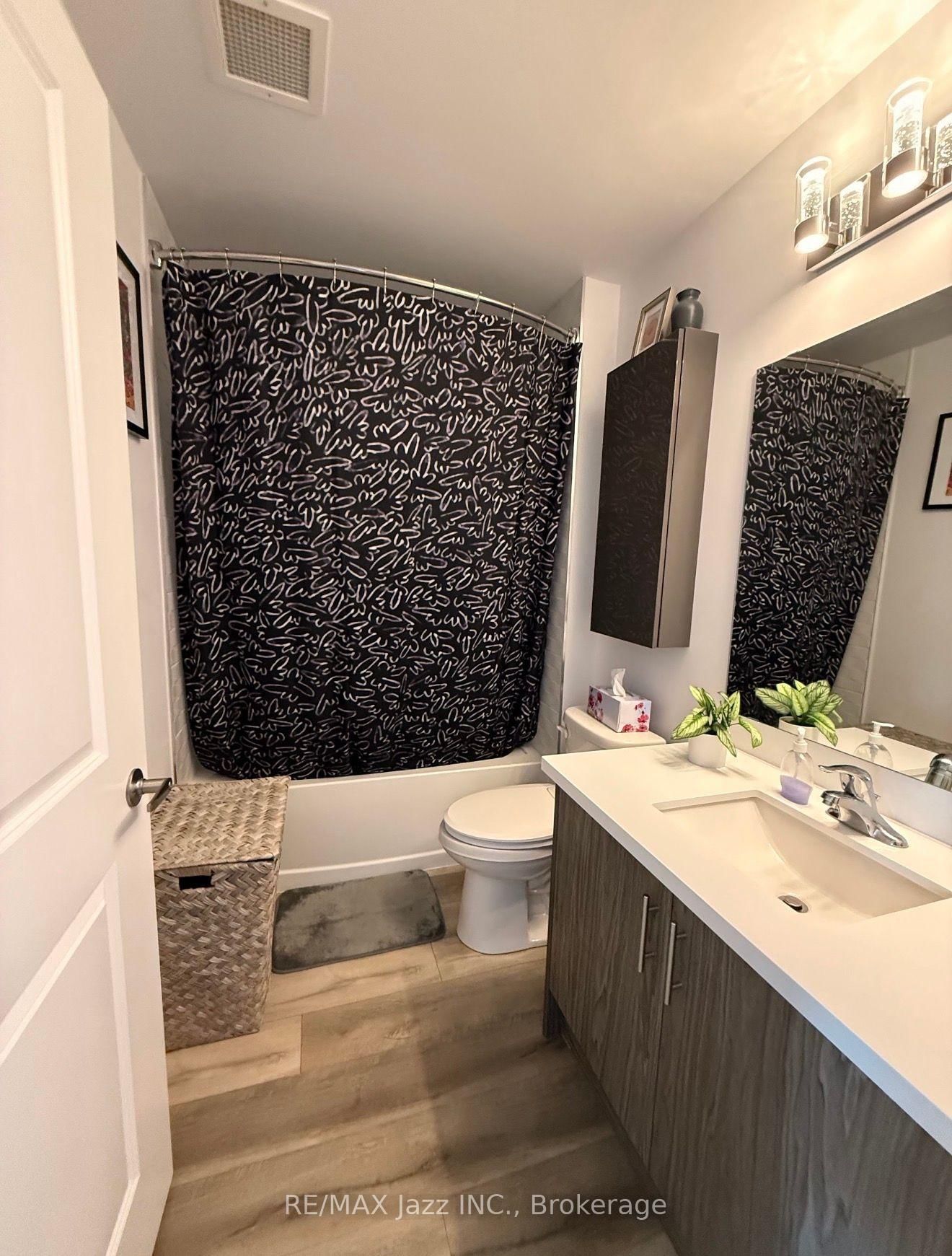 5055 Greenlane Road • #625 • Lincoln, ON photo 8