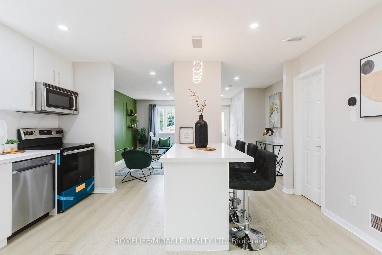 67 Kinzie Avenue • Kitchener, ON photo 13