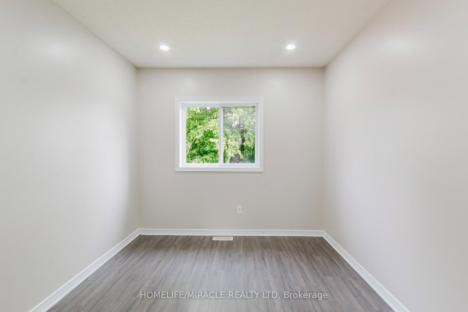 67 Kinzie Avenue • Kitchener, ON photo 28