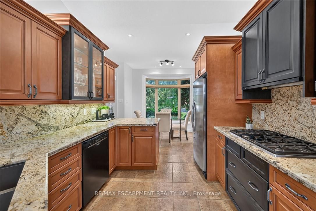 36 Coastal Court • Norfolk, ON photo 13