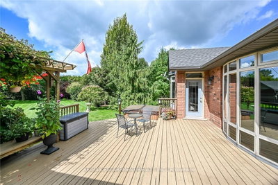 36 Coastal Court • Norfolk, ON photo 4