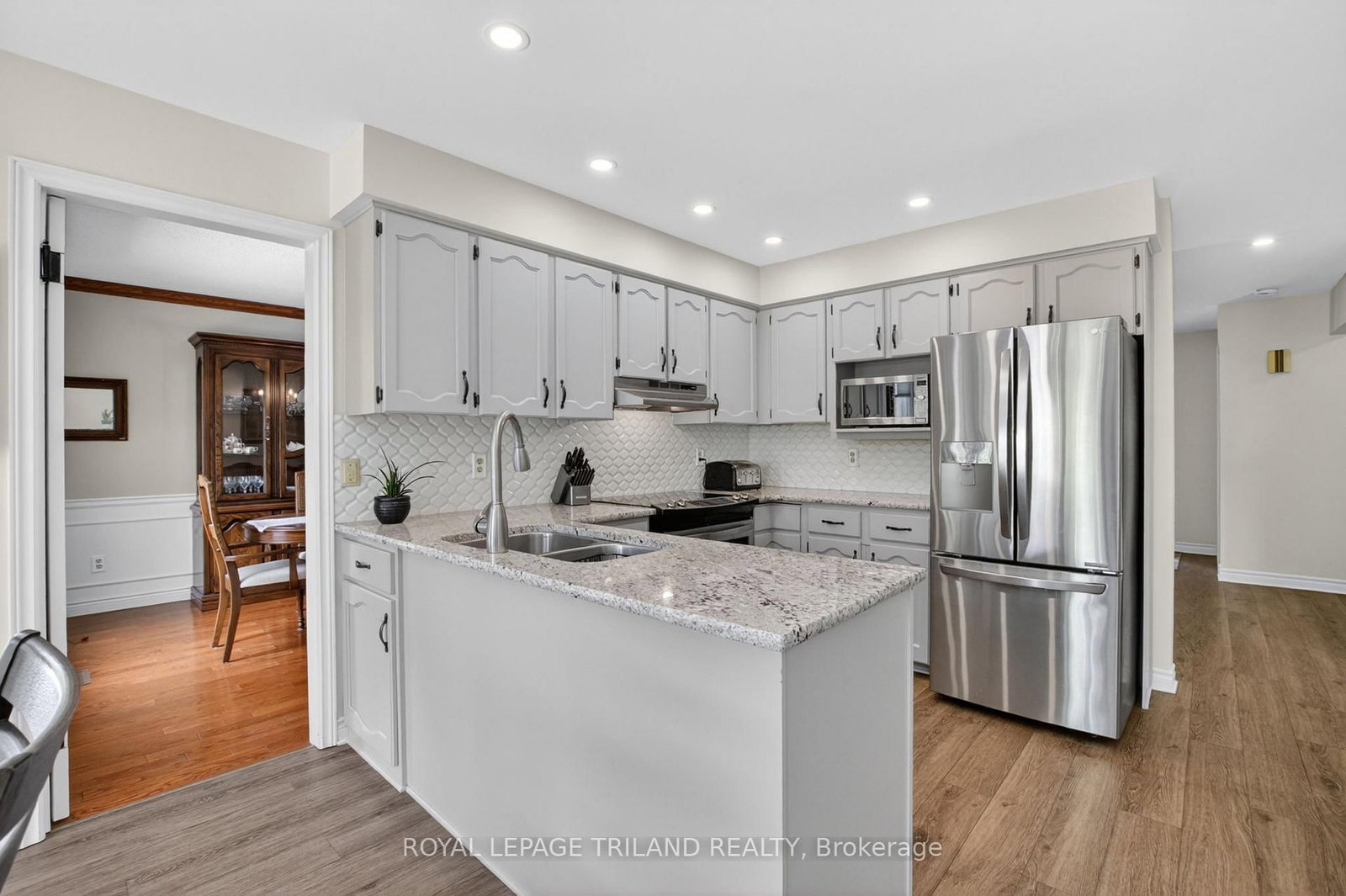 46 Garden Walk • London South, ON photo 10
