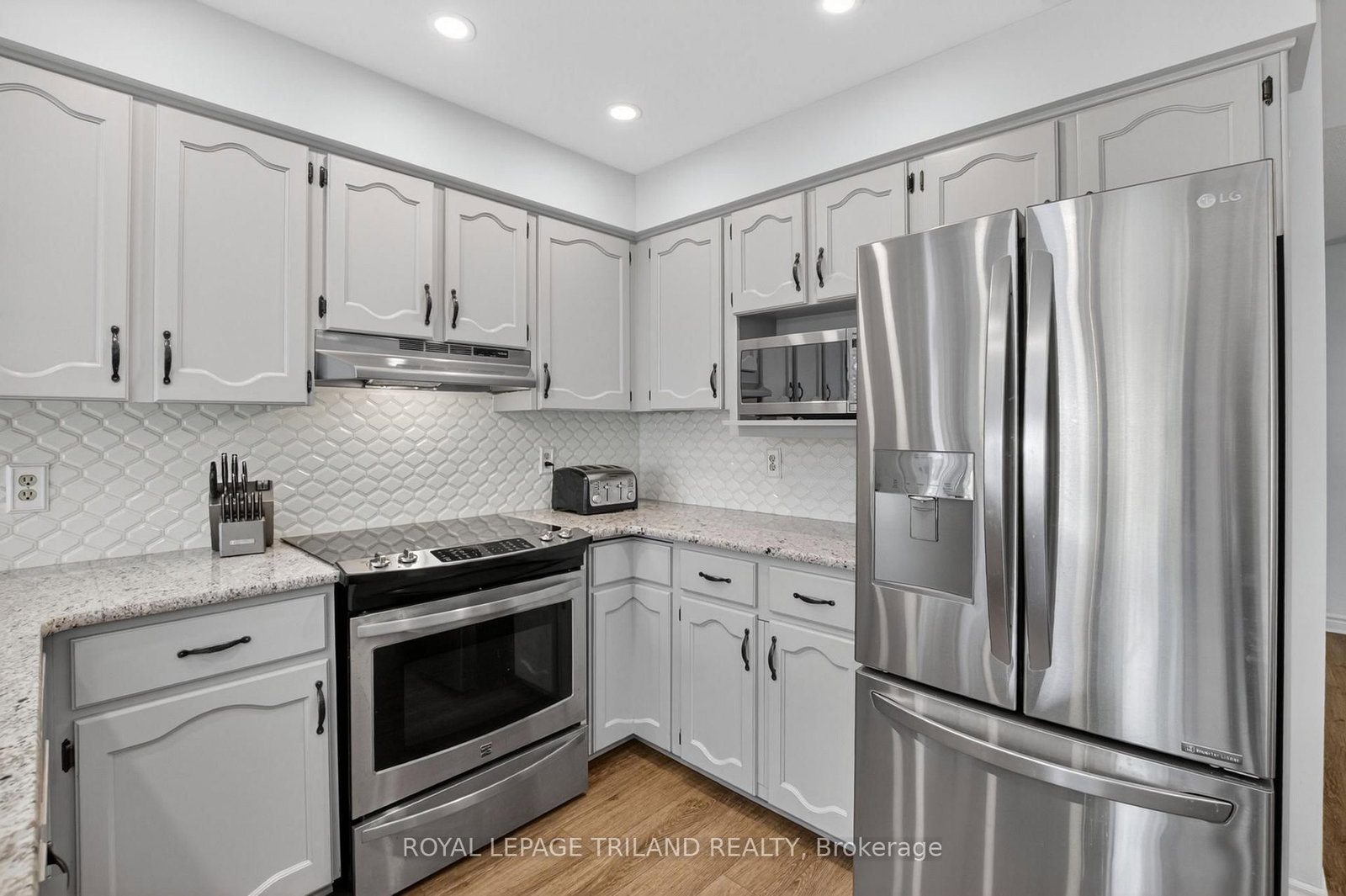 46 Garden Walk • London South, ON photo 11