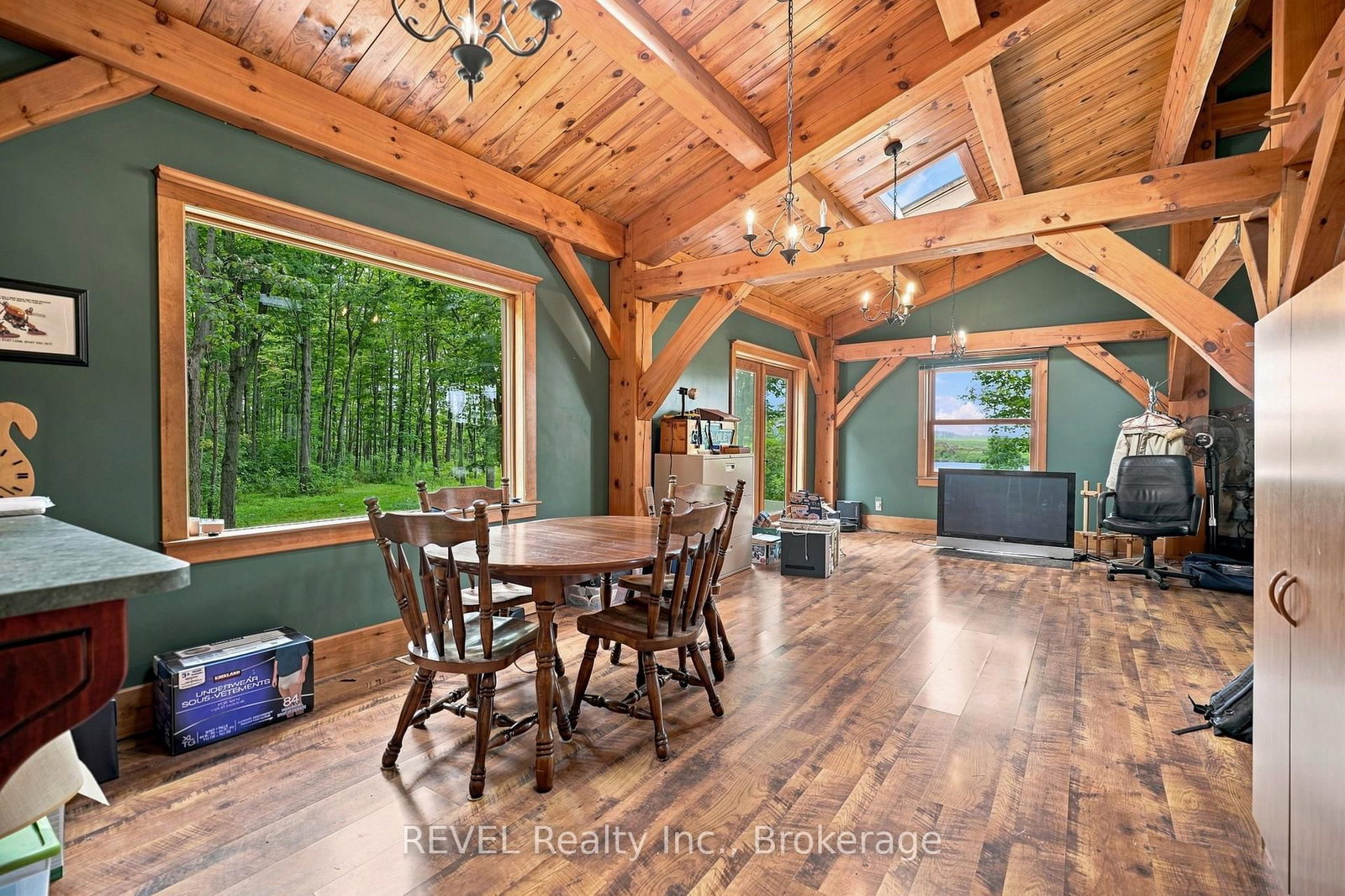 1247 Chippawa Creek Road • Thorold, ON photo 23