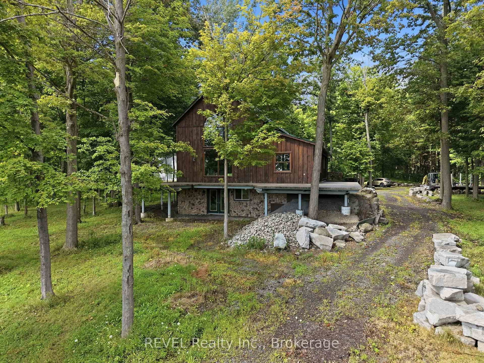 1247 Chippawa Creek Road • Thorold, ON photo 31