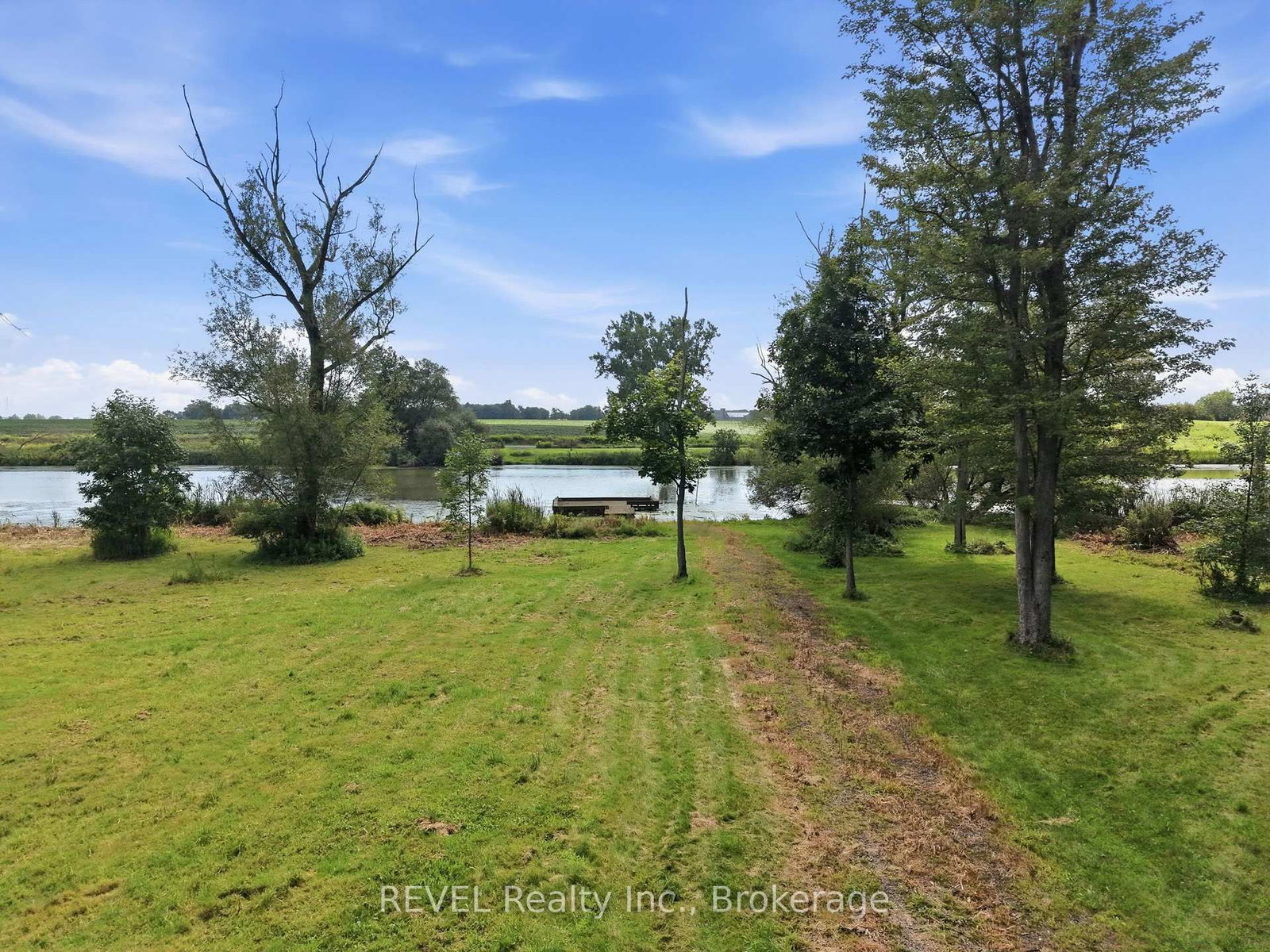 1247 Chippawa Creek Road • Thorold, ON photo 33